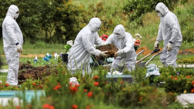 গত ২৪ ঘন্টায় করোনাভাইরাসে চট্টগ্রামে একজনের মৃত্যু; শনাক্ত ৫৩