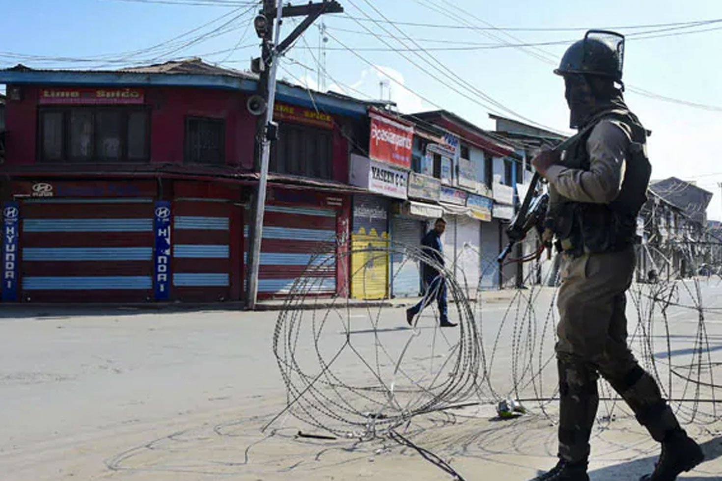 কাশ্মীরে ‘বন্দুকযুদ্ধে’ নিহত পাঁচ